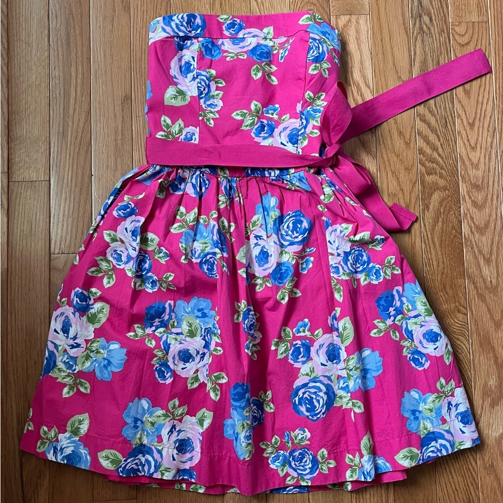 Forever 21 Floral Strapless Dress.